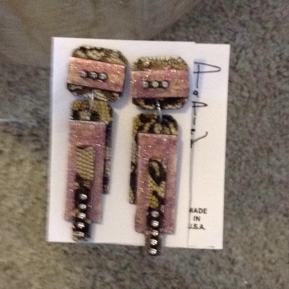 Lace Fabric retro handmade black pink earrings